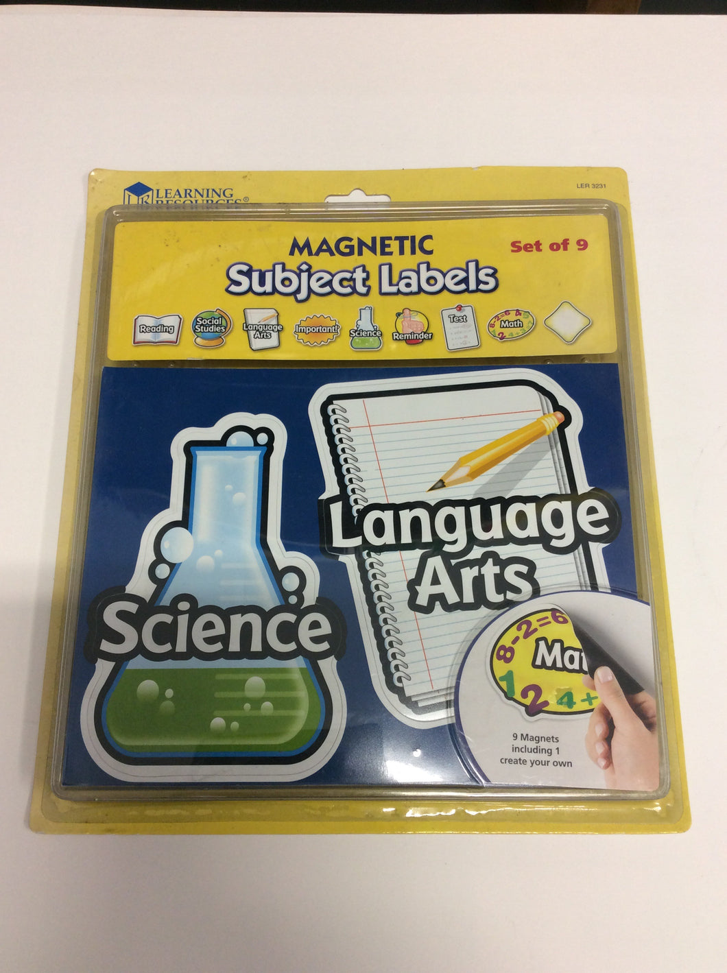 Magnetic subject labels